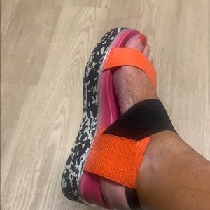 Meet your Posher, Debra